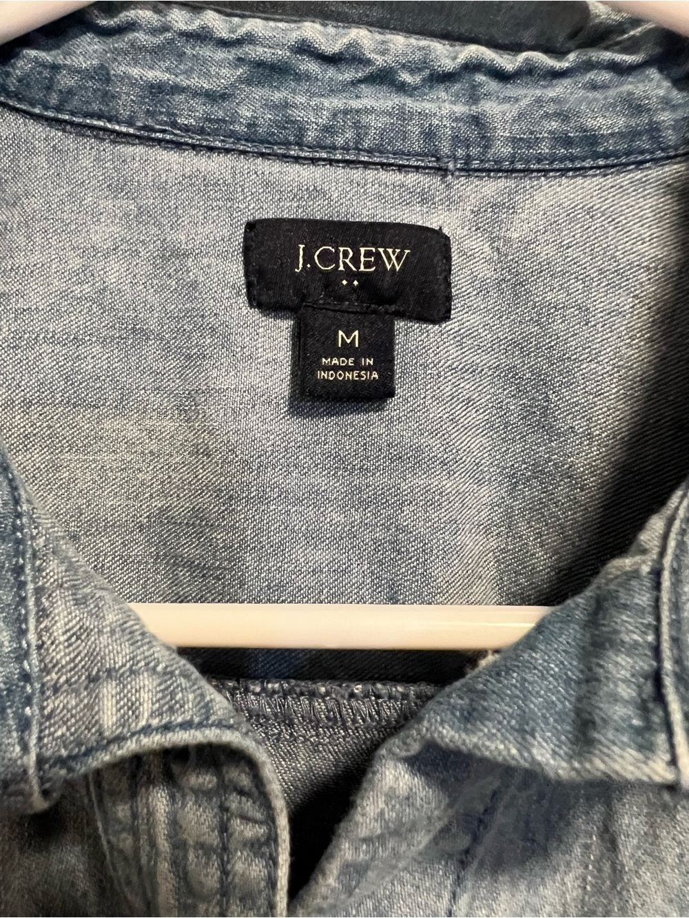 J. Crew Light Blue Denim Button-Front Puff Sleeve Shirt size M - Picture 5 of 9